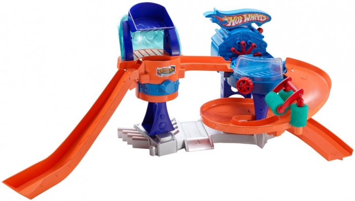 Hot Wheels Cars Commercial 16 Hot Wheels Bubble-Matic Car Wash Play Set