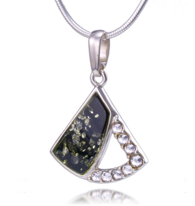 All What You Need to Know about Green Amber Jewelry 24 NA1581