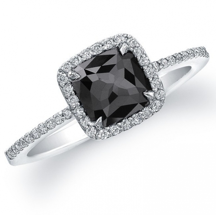 black-diamond-engagement-ring-5 Top 25 Rare Black Diamonds for Him & Her