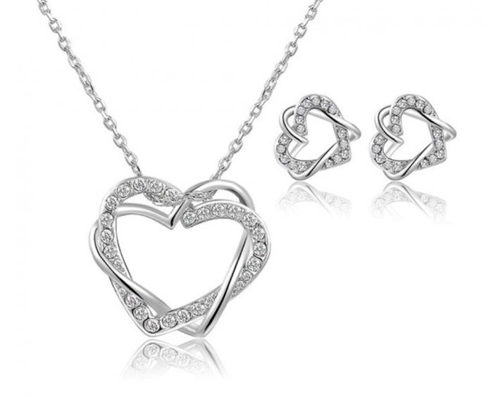 Why Do Women Love Heart Jewelry? 27 heart_necklace_set_1