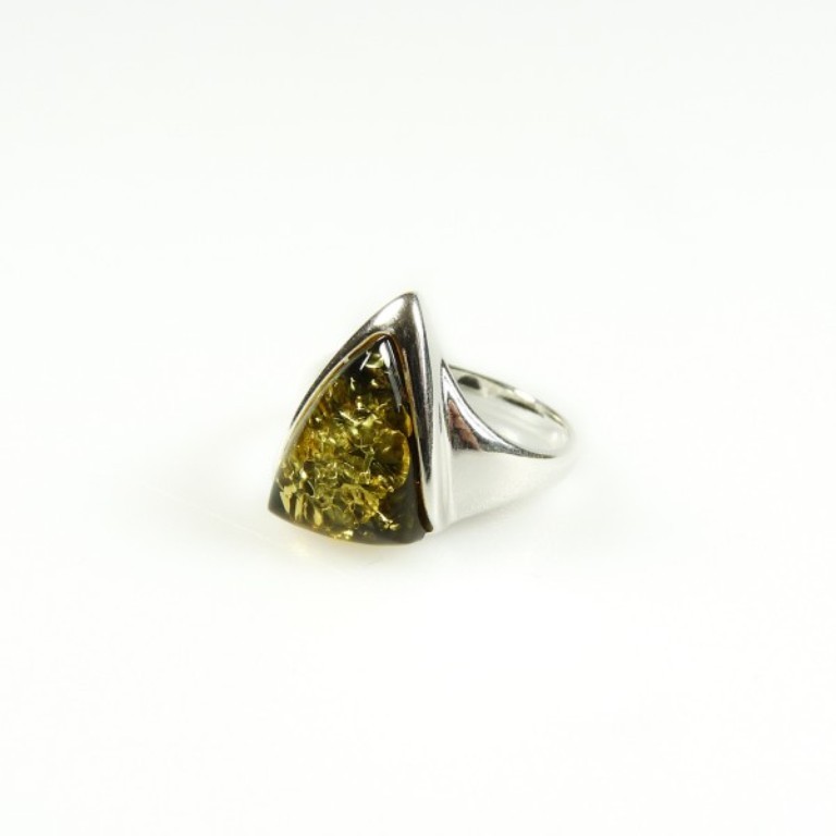 silver-amber-triangle-ring-green All What You Need to Know about Green Amber Jewelry