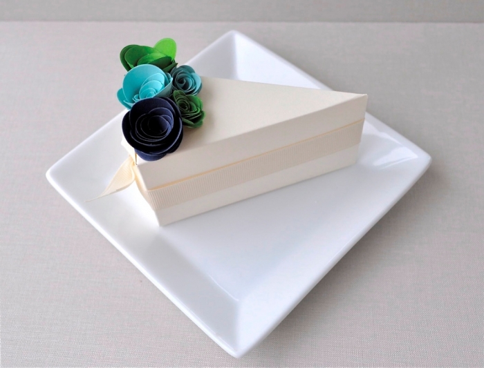 white-wedding-cakes-for-spring-110 25 Cake Boxes for Different Special Events