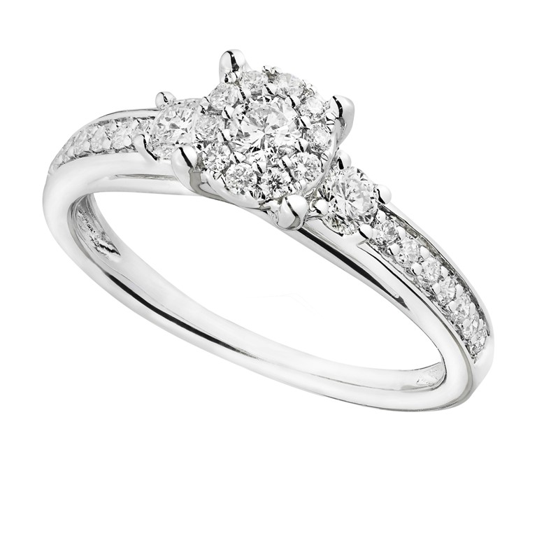 0393052 1 Cluster Engagement Rings for Those who Are on a Budget - 140 Pouted Lifestyle Magazine