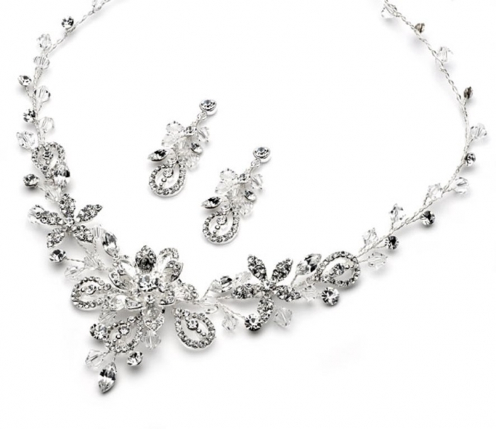 10-Latest-Necklace-Jewelry-Designs-2014-1