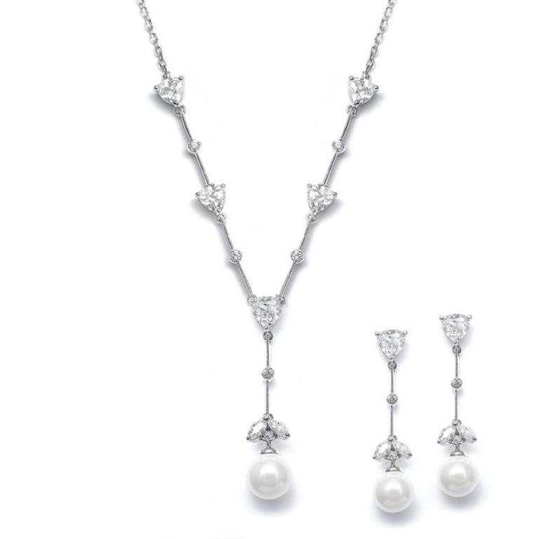 How to Choose the Right Wedding Jewelry for Your Bridesmaids 27 BridalNecklaceEarringsSetCZTrillionWhitePearlDangleN080