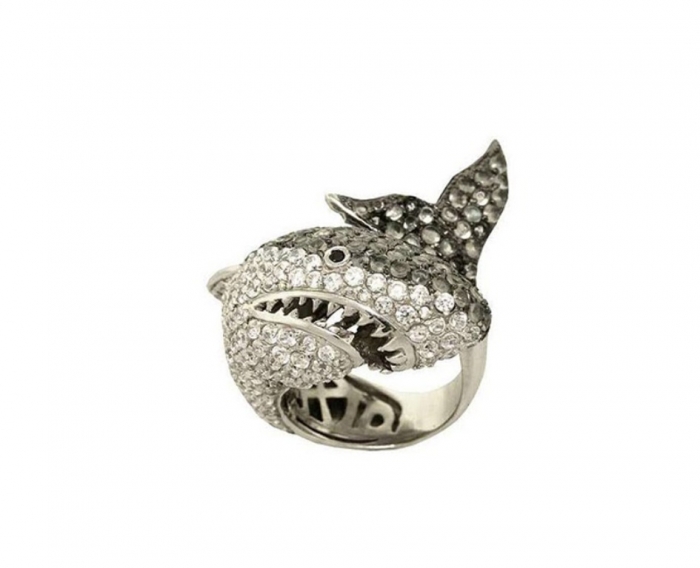 Creative-luxury-rings-from-noir-jewelry-in-shark-style How to Tell Real Jewelry from Fake