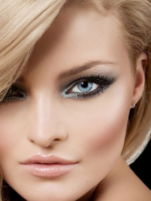 Smokey-Eye-Look-for-Blue-Eyes How to Wear Eye Makeup in six Simple Tips