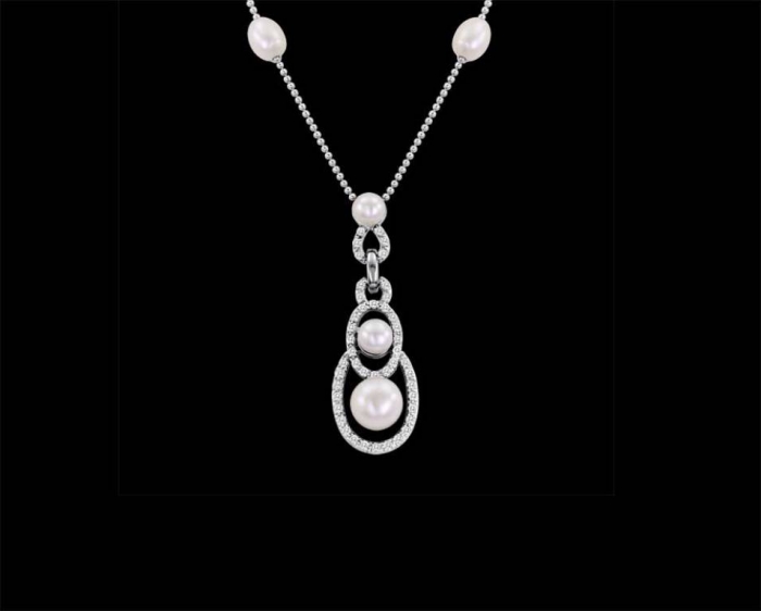How to Take Care of Your Pearl Jewelry 13 Teardrop Pearl Necklace