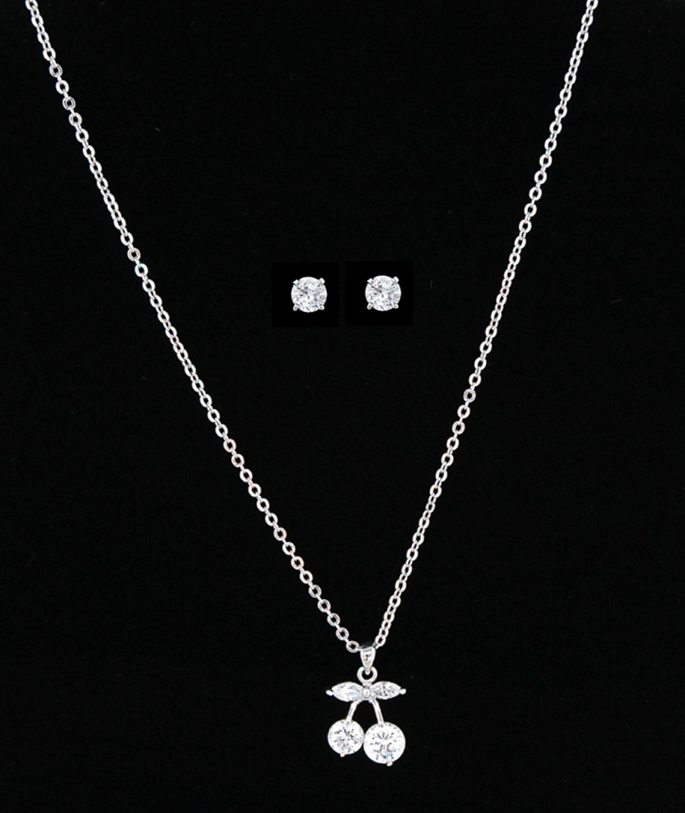 ZC his & her pendant necklace set