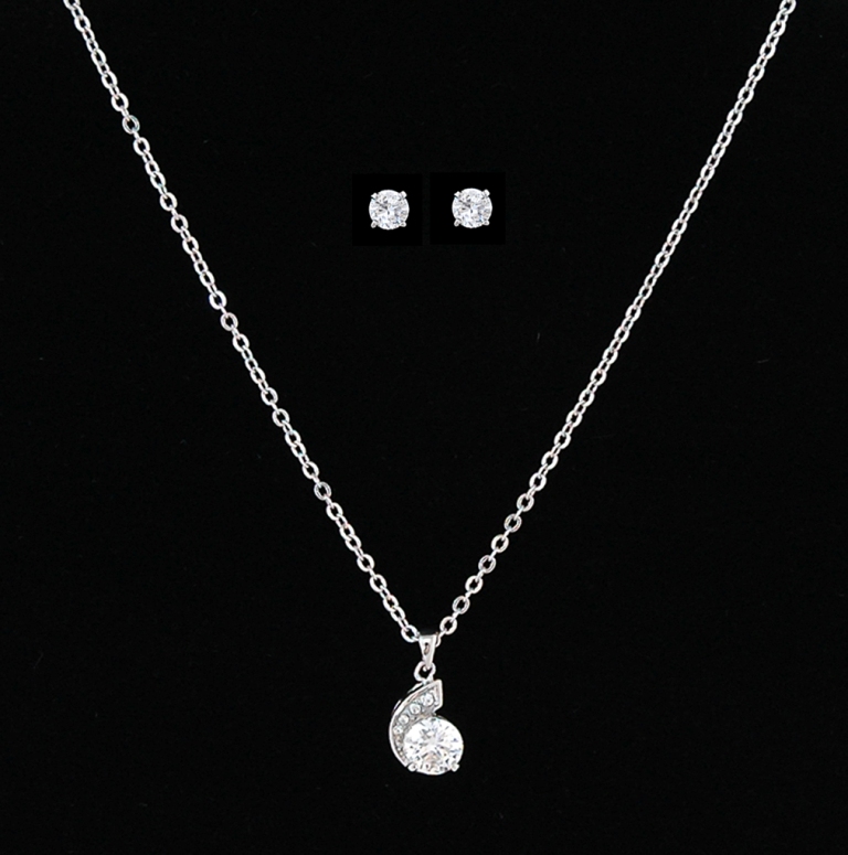 How to Choose the Right Wedding Jewelry for Your Bridesmaids 28 ZC pendant neckalce set