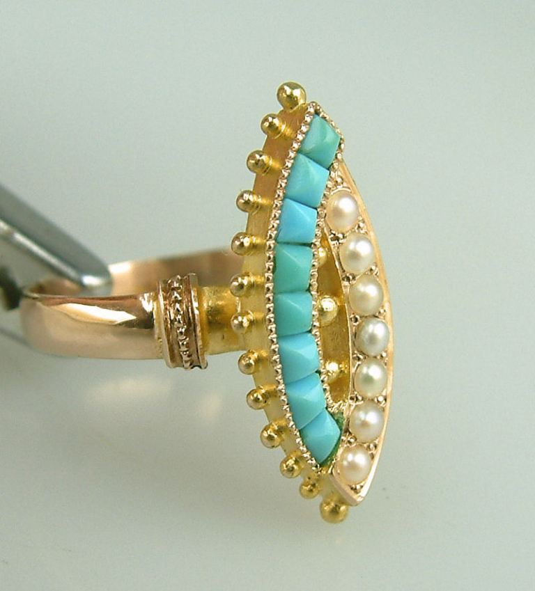 antique-victorian-persian-turquoise-pearl-ring-vintage-estate-jewelry-800x884 25 Victorian Jewelry Designs Reflect Wealth & Beauty
