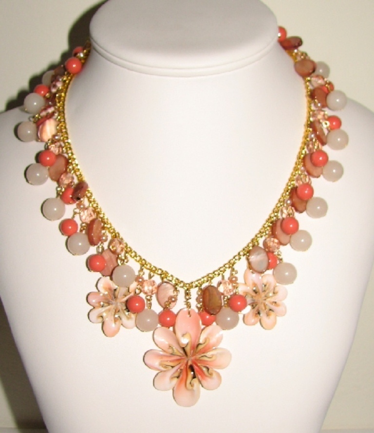 Coral Jewelry as a Magnificent Type of Jewelry from the Sea 23 back-julia-bristow-signed-coral-necklace-with-three-shell-pendants552-x-640-130-kb-jpeg-x