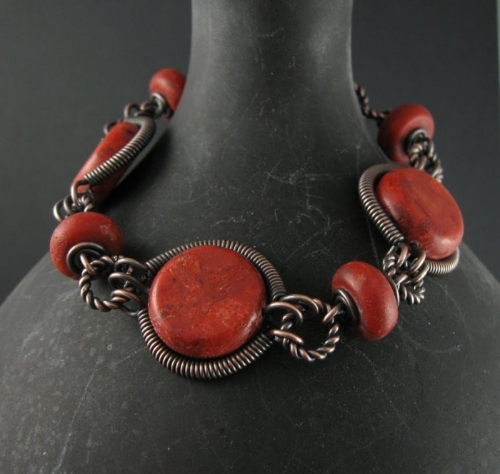 coral-coin-bracelet Coral Jewelry as a Magnificent Type of Jewelry from the Sea