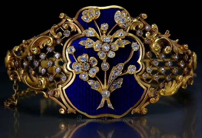 faberge_bracelet_antique_russian 25 Victorian Jewelry Designs Reflect Wealth & Beauty