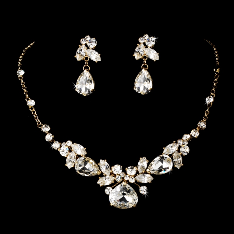 How to Choose the Right Wedding Jewelry for Your Bridesmaids 2 NE 8314 CLR GOLD 0146