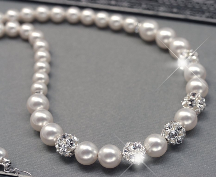 How to Take Care of Your Pearl Jewelry 11 il_fullxfull.413058806_8bdn