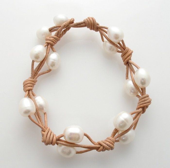 pearl-and-tan-leather-bracelet-2