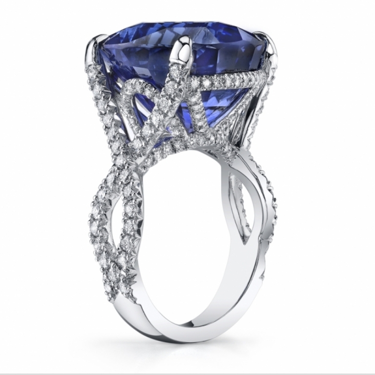 How to Take Care of Your Diamond Jewelry 15 sapphire-and-diamond-rings-5