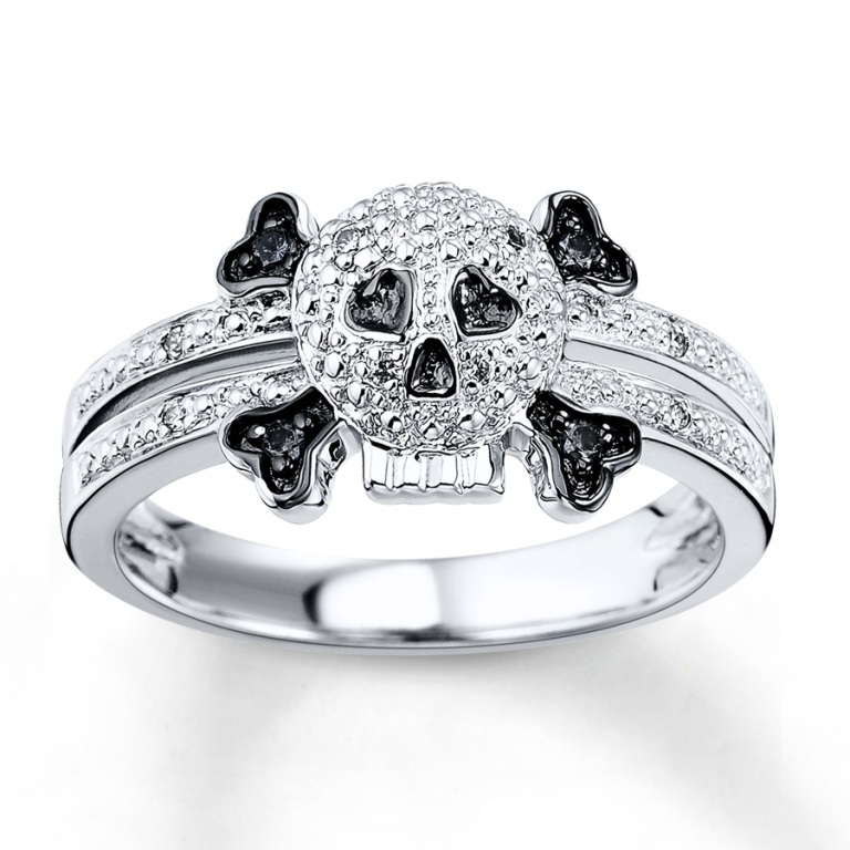 Skull Jewelry for Both Men & Women 20 023007507_MV_ZM