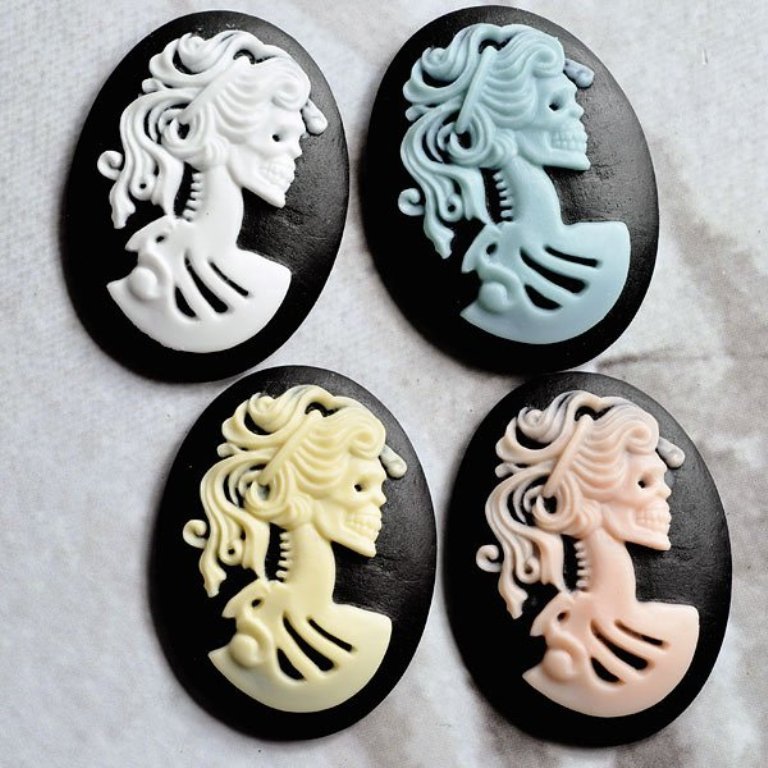 Skull Jewelry for Both Men & Women 4 13-18mm-Cabochon-Resin-flower-cameo-resin-skull-necklace-flower-pendants-for-DIY-Jewelry-decoration-flat