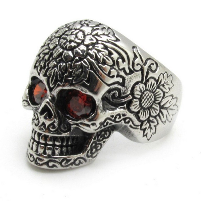 Skull Jewelry for Both Men & Women 6 724409127_423