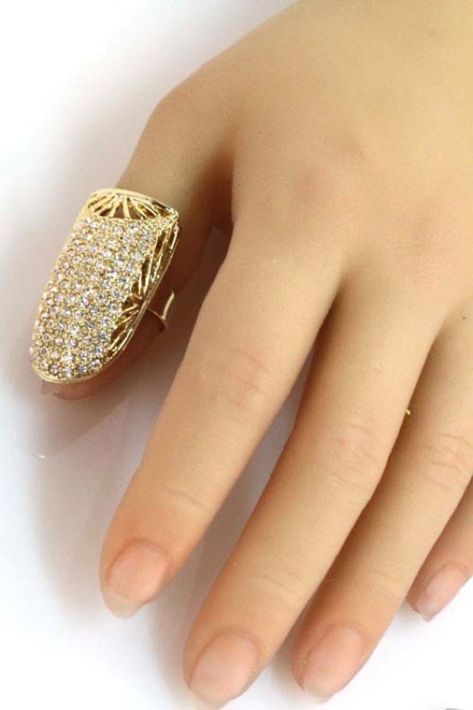 Crystal-Encrusted-Thumbnail-Ring The Meanings of Wearing Rings on Each Finger