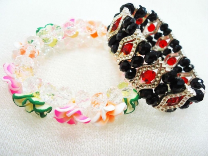 Glass Beads for Creating Romantic & Fashionable Jewelry Pieces 9 Glass_bead_bracelets_crystal_jewelry_634558826162041494_2