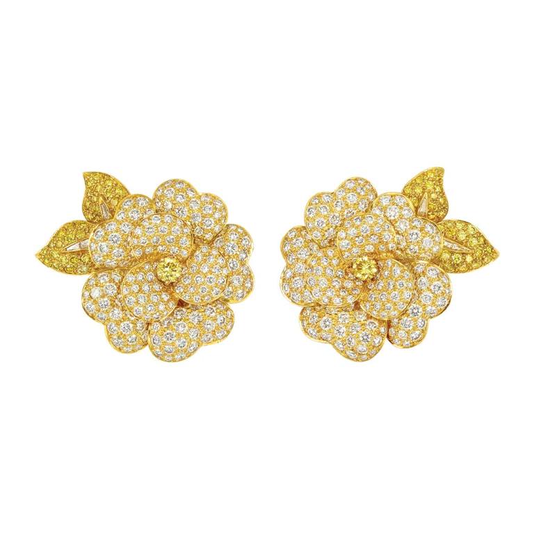 The Rarest Yellow Diamonds & Their Breathtaking Beauty 14 Lot-500-Pair-of-Gold-Fancy-Colored-Yellow-Diamond-and-Diamond-Flower-Clip-Brooches-Van-Cleef-Arpels
