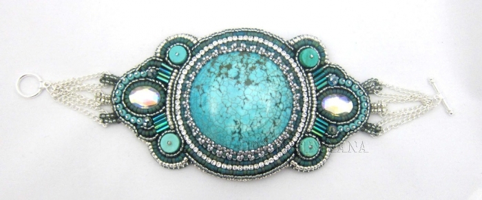 crystalandturquoisebracelet2 Turquoise jewelry “ The Stone of the Sky & Earth”