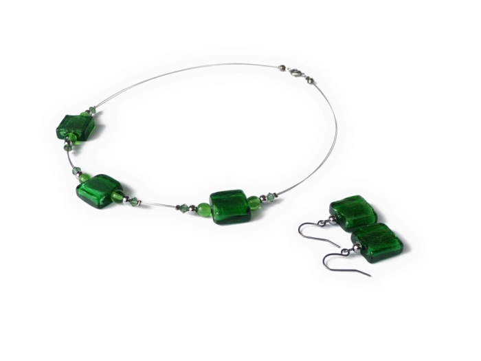 emerald_green_fused_glass_bead_jewelry_set