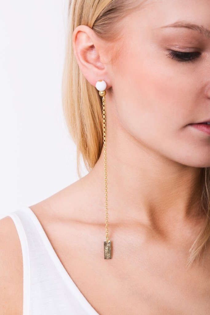 20+ Hottest Christmas Jewelry Trends 10 img-3794-kVlbyK