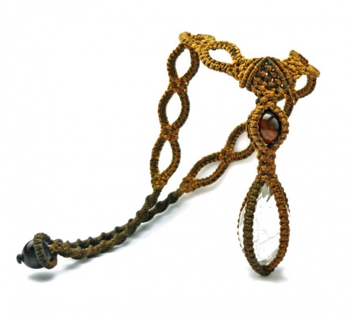 macrame_necklace_with_crystal_quartz_and_tiger_eye_by_hyppiechic-d60dsuy Tiger Eye Jewelry & Its Unusual Properties