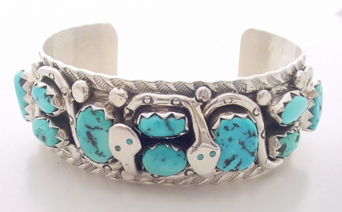 Turquoise jewelry “ The Stone of the Sky & Earth” 14 mb1228t