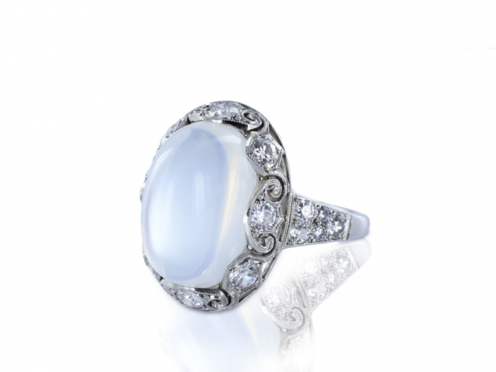 moonstone-engagement-rings-bczkimgs Moonstone Jewelry Offers You Fashionable Look & Healing properties