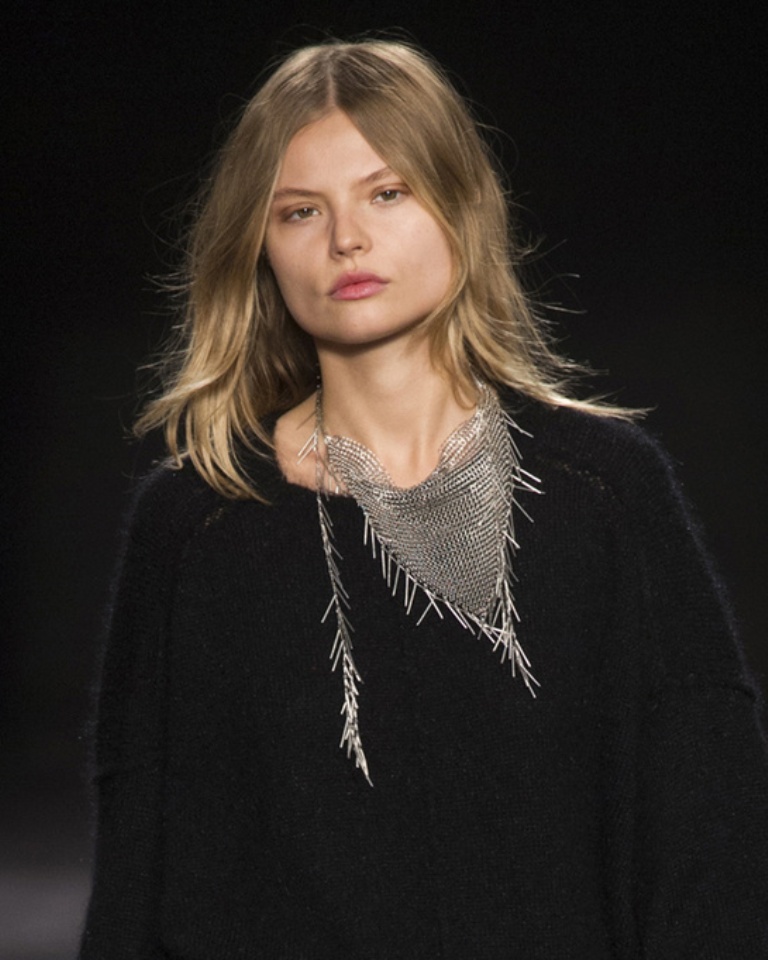 20+ Hottest Christmas Jewelry Trends 31 tendances_bijoux_fashion_week_automne_hiver_2014_2015_isabel_marant_780446878_north_545x.1