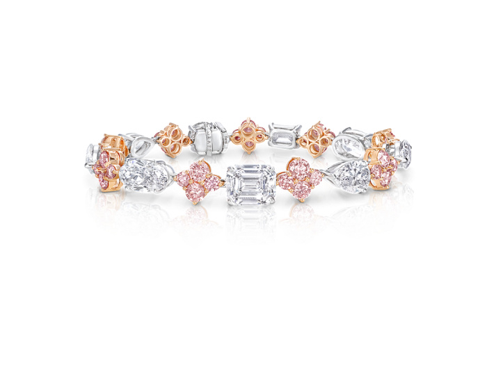 white__pink_diamond_bracelet_graff_pink_diamond_graff_diamonds Most Famous Romantic & Unique Jewelry with Pink Diamonds