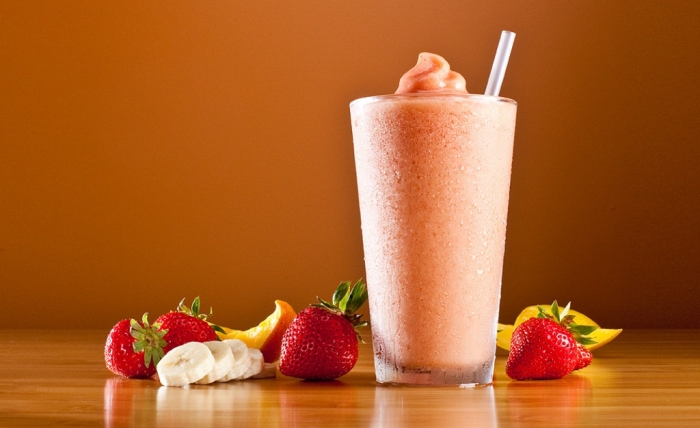 How to Gain Weight Fast, Easily & Healthily 8 strawberry-banana-smoothie