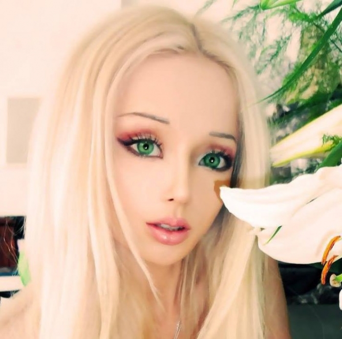 valeria lukyanova featured documentary film my life online space barbie. 18 Newest & Youngest Barbie Girls in The World - human barbie 1
