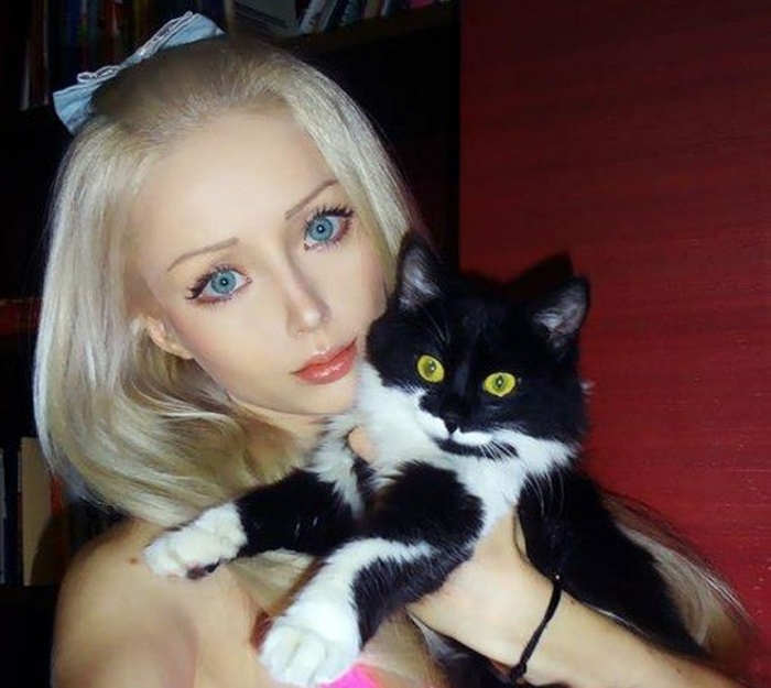 wpid-valeria-lukyanova-cat 18 Newest & Youngest Barbie Girls in The World