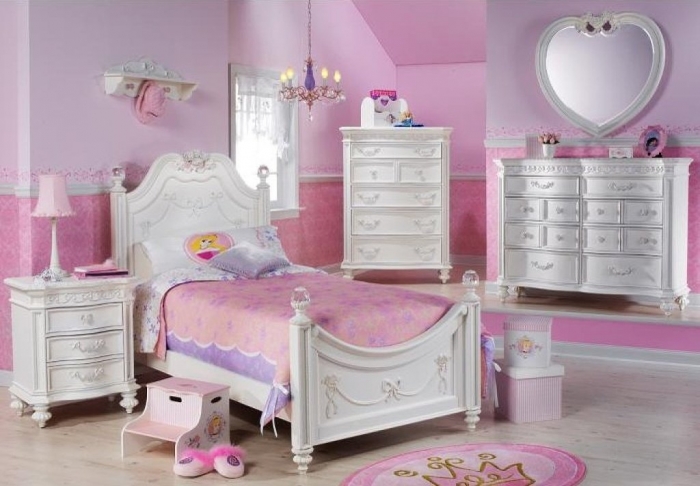 35-Dazzling-Amazing-Girls-Bedroom-Design-Ideas-2015-13 34 Dazzling & Amazing Girls’ Bedroom Design Ideas 2022