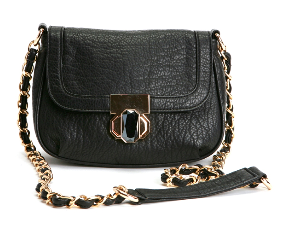 Top 10 Easy Tricks To Make Your Bag Look More Expensive