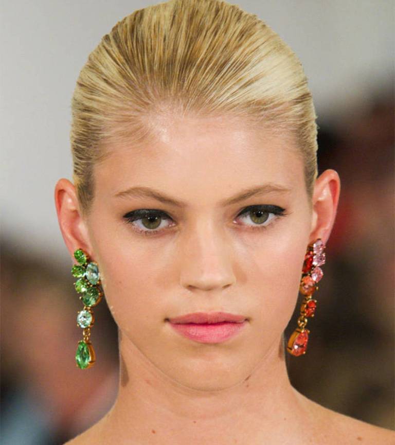 10 Valuable Accessories Each Fashionable Woman Should Own 20 10 Valuable Accessories Each Fashionable Woman Should Own in 2015 (18)