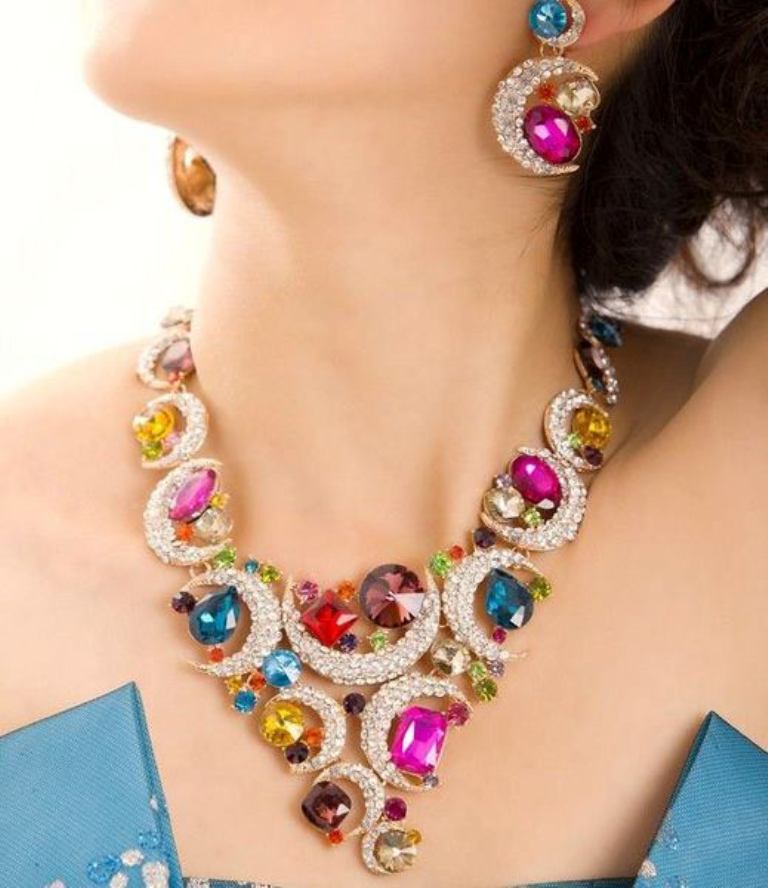 10 Valuable Accessories Each Fashionable Woman Should Own in 2015 (2)