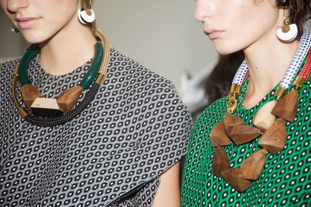 10 Valuable Accessories Each Fashionable Woman Should Own 2 10 Valuable Accessories Each Fashionable Woman Should Own in 2015