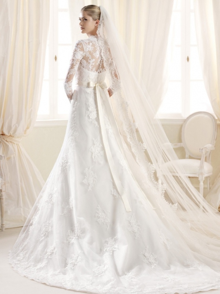 32 Awesome Wedding Dresses for Muslims 2015 (23)