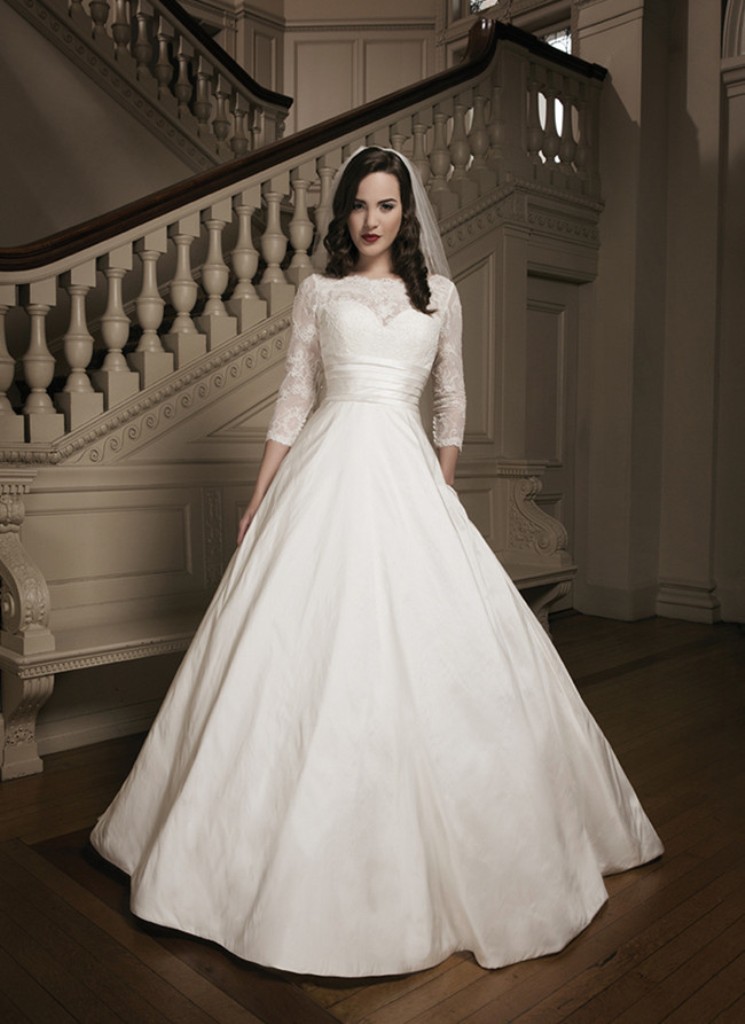 32 Awesome Wedding Dresses for Muslims 2015 (4)
