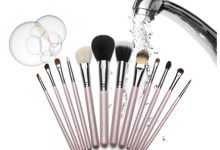 How Can I Clean My Make up Brushes How Can I Clean My Make-up Brushes? - 160