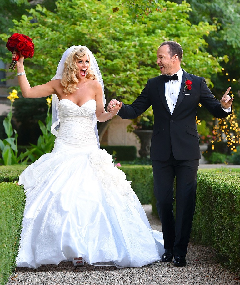 Top 10 Celebrity Weddings 4 Jenny McCarthy and Donnie Wahlberg