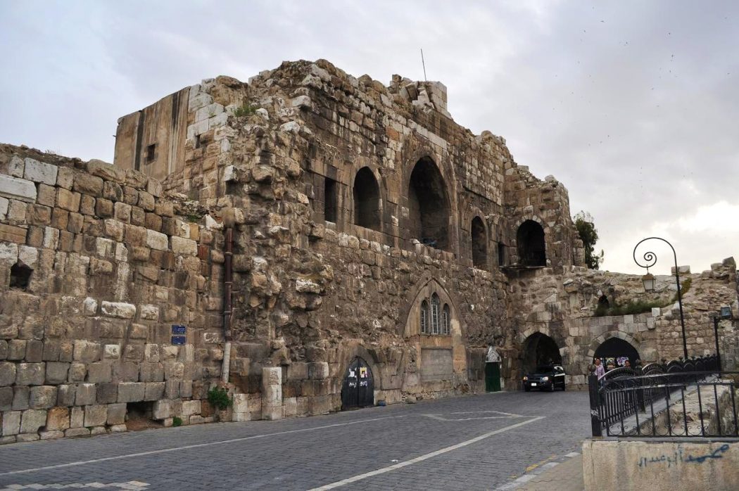 syria_damascus_citadel Top 10 Most Ancient Cities Found in The World