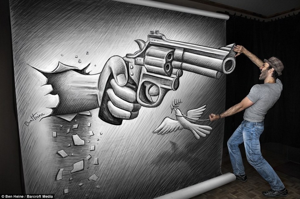 40 Most Fascinating 3D Chalk Art Drawings 23 3D Chalk Art Drawings (21)